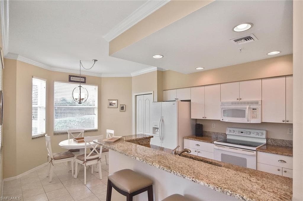 8680 CEDAR HAMMOCK CIR 122-26