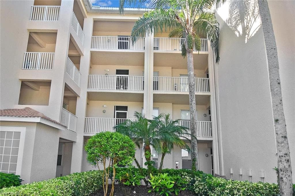 8680 CEDAR HAMMOCK CIR 122-5
