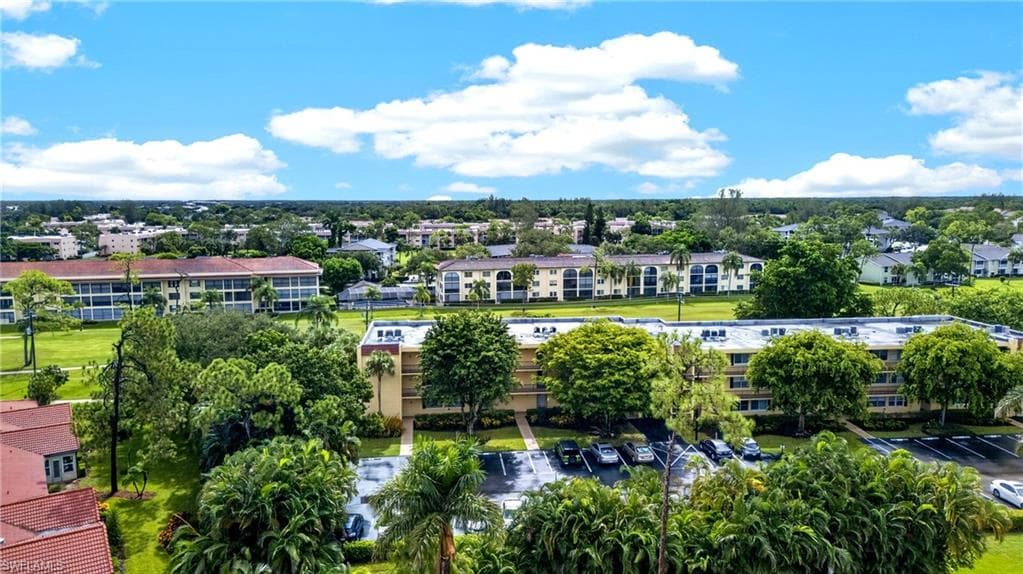 1087 Forest Lakes DR 201-20