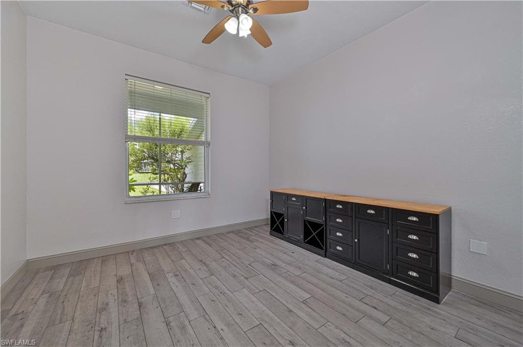 18111 Riverchase CT-26