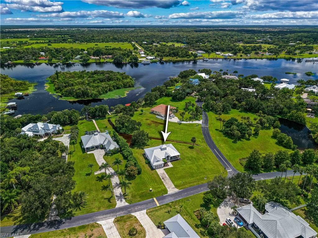 18111 Riverchase CT-7