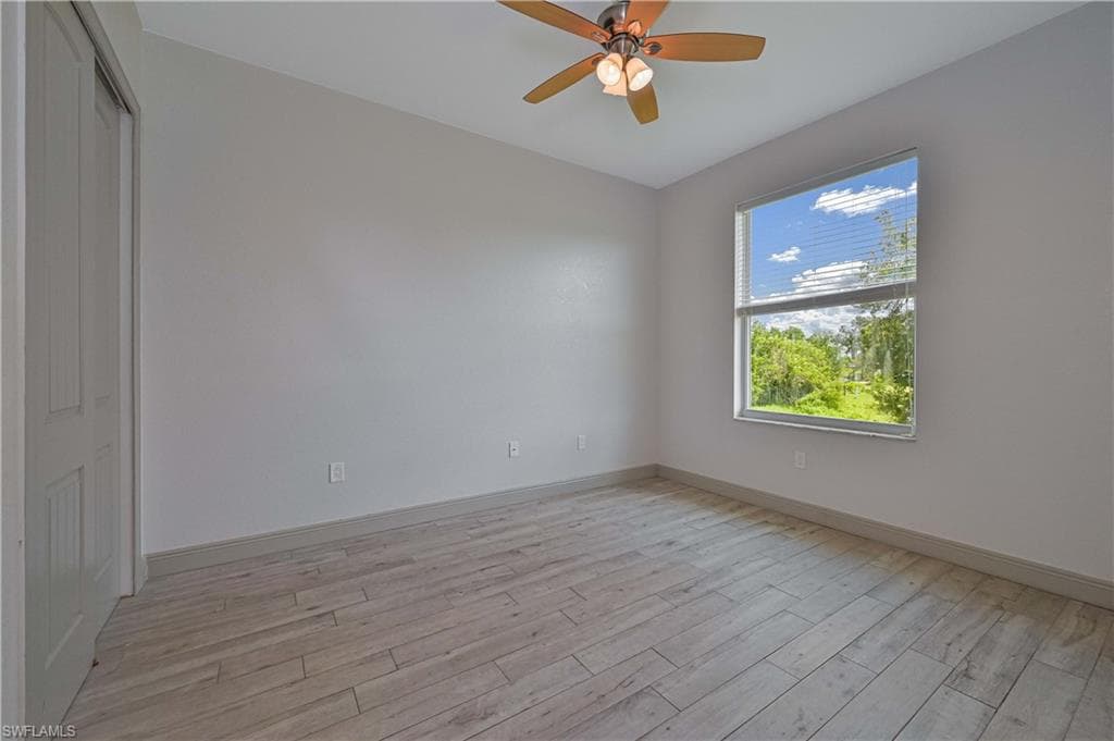 18111 Riverchase CT-28