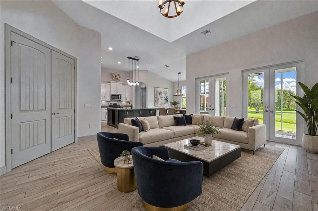 18111 Riverchase CT-4