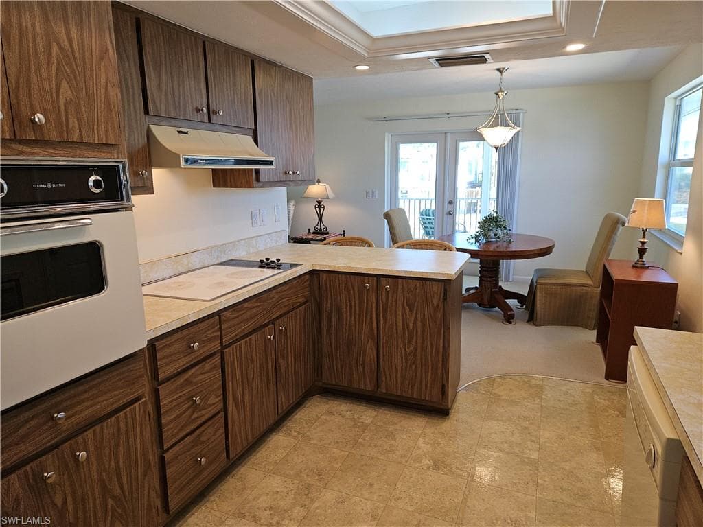 915 North ST-6
