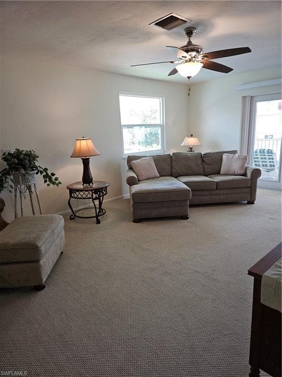 915 North ST-17