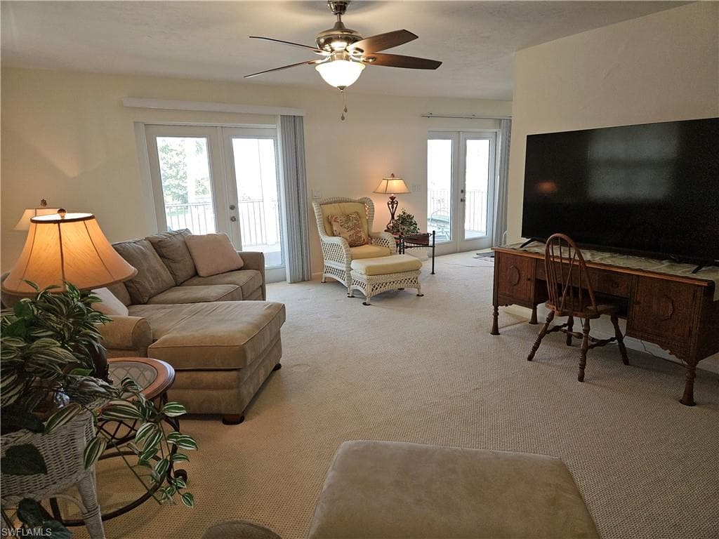 915 North ST-4