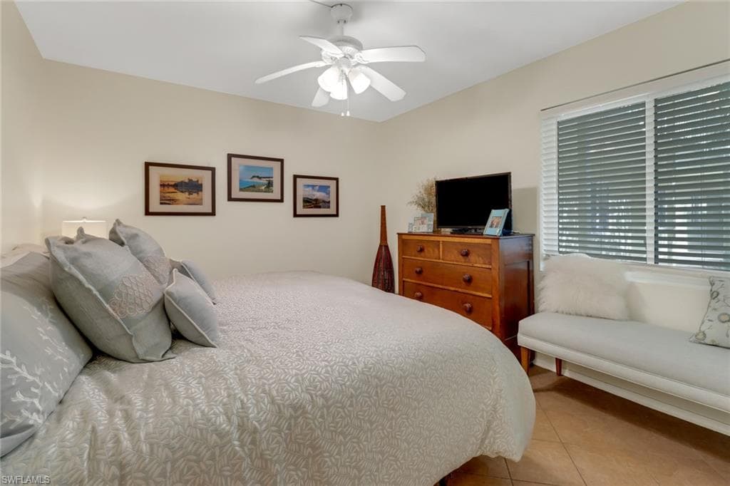 1001 Foxfire LN 109-21