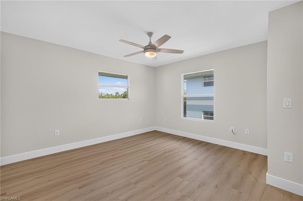 2840 W Gulf DR 4-16