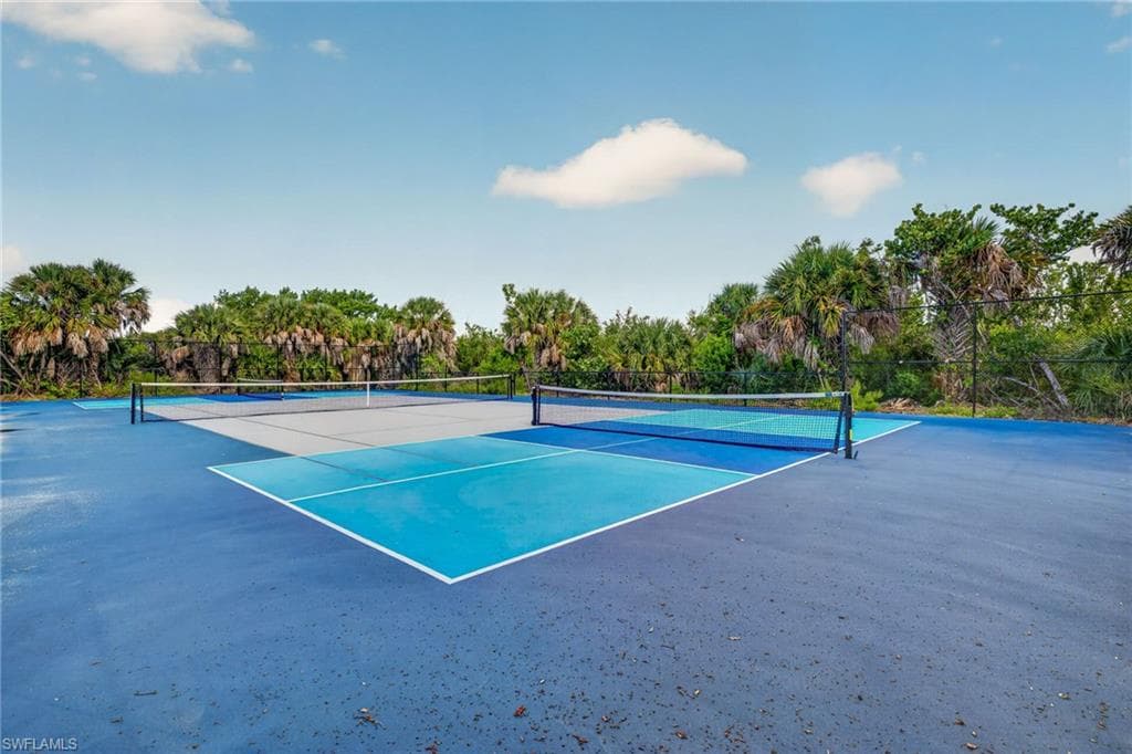 2840 W Gulf DR 4-22