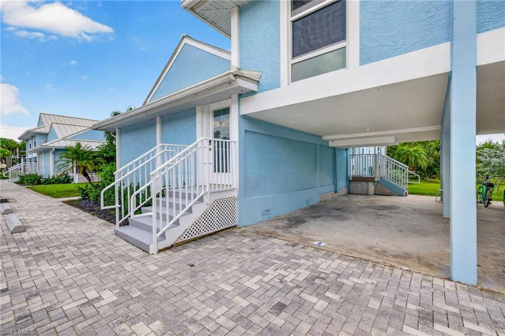 2840 W Gulf DR 4-3