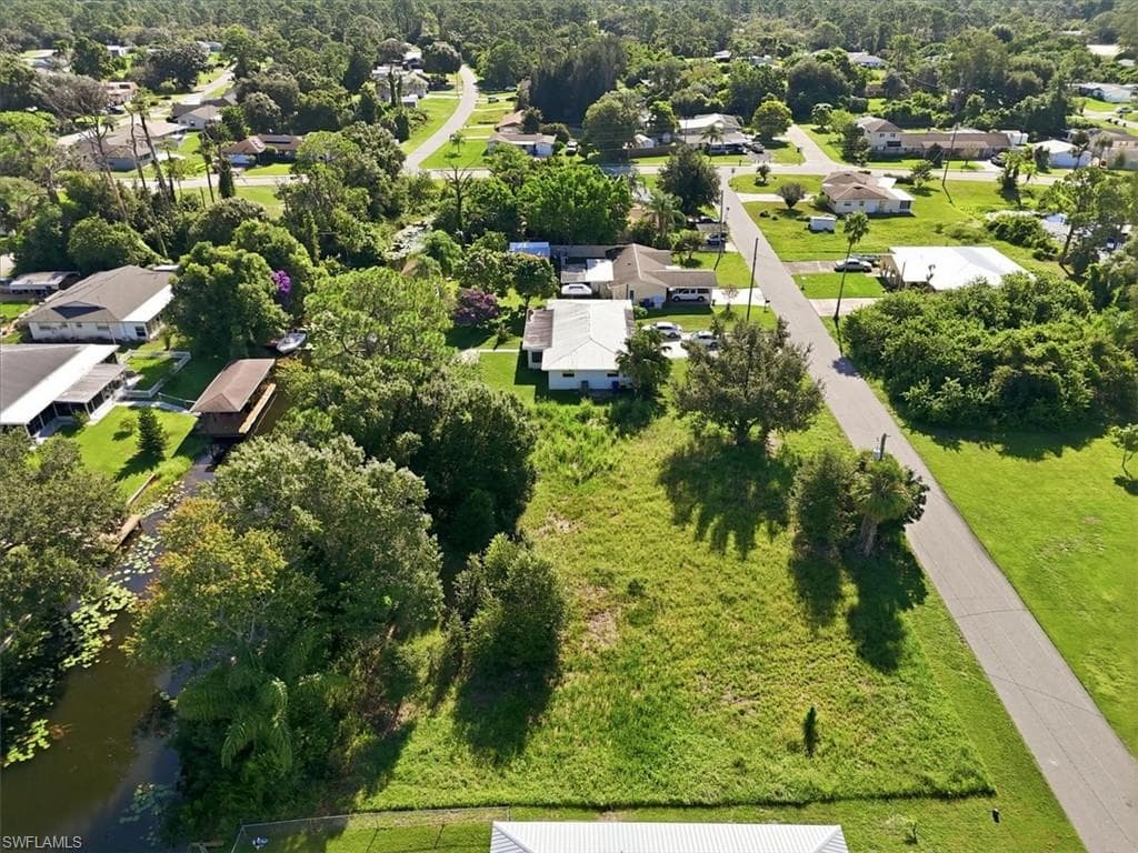 117 JASMINE CT-16