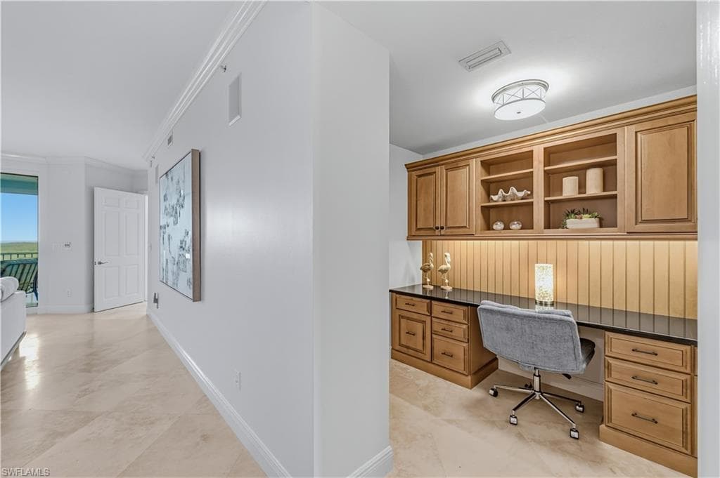 275 Indies WAY 605-8