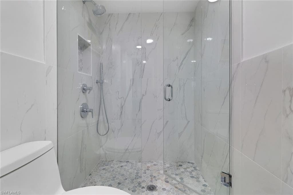 1 Bluebill AVE 410-14