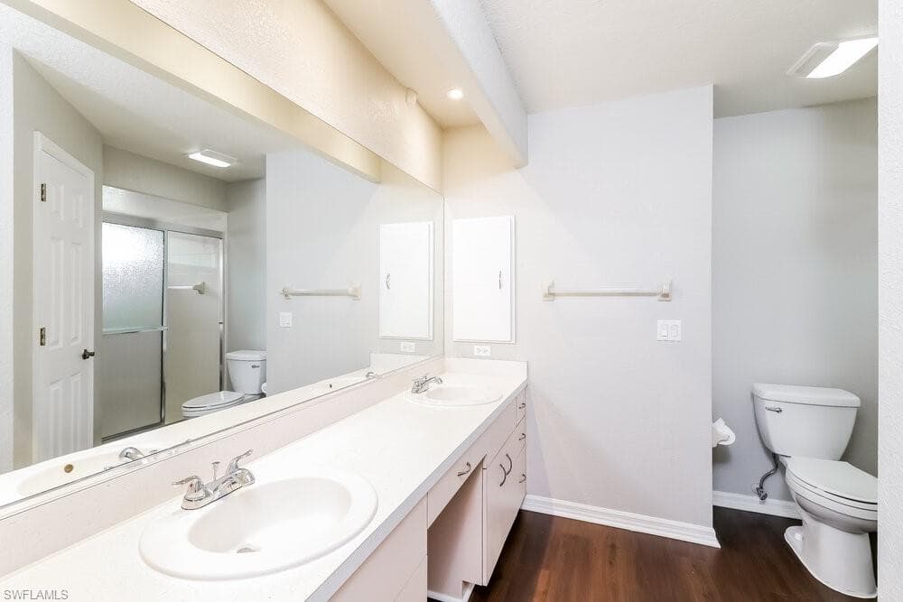 2821 Logsdon ST-10
