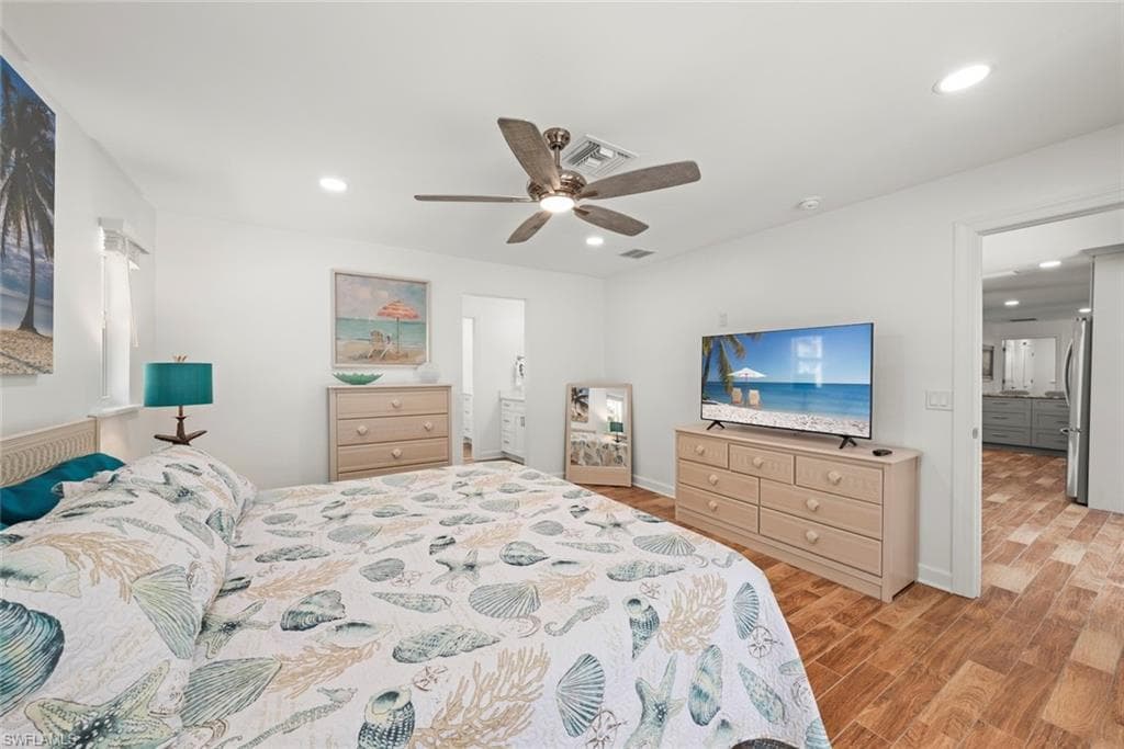 9421 Moonlight DR-32