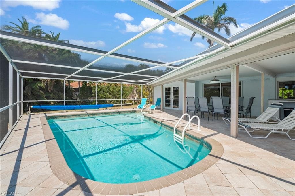 9421 Moonlight DR-24