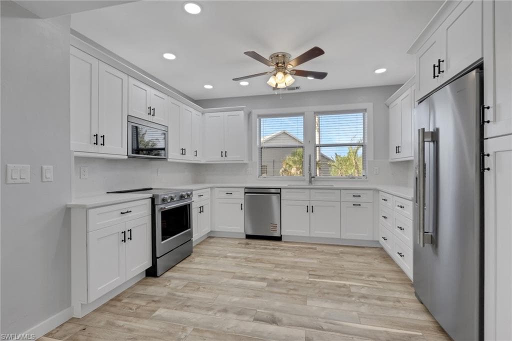 4452 Gulf Pines DR-11