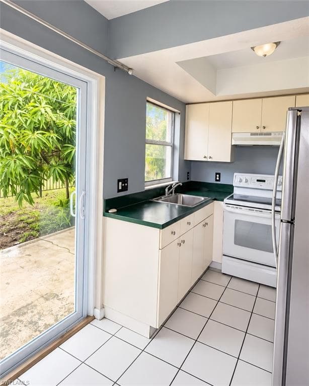 5254 Coronado PKWY-4
