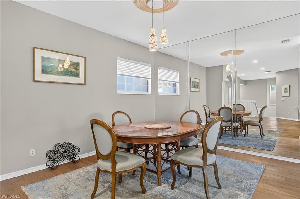 25090 Ballycastle CT 202-13