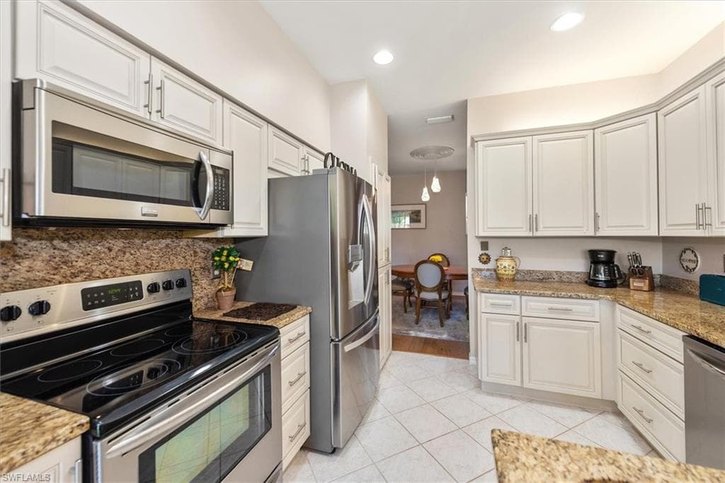 25090 Ballycastle CT 202-7