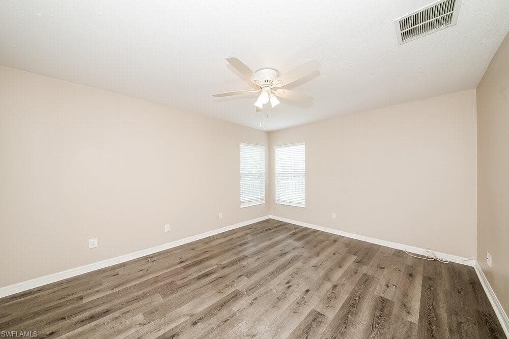 15215 Searobbin DR-7