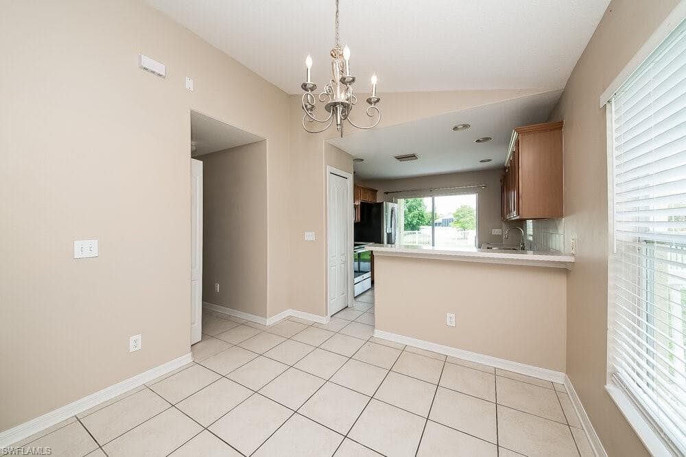 15215 Searobbin DR-4