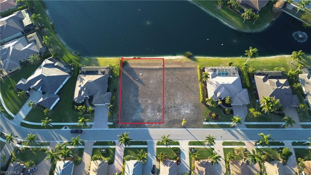 5808 Harbour CIR-1