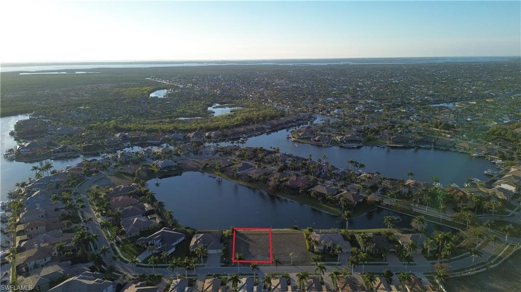 5808 Harbour CIR-8