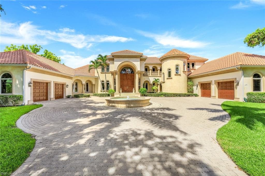 1030 Galleon DR-1