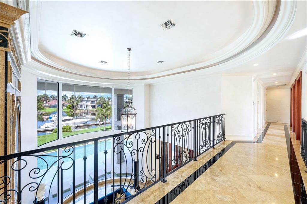 1030 Galleon DR-14