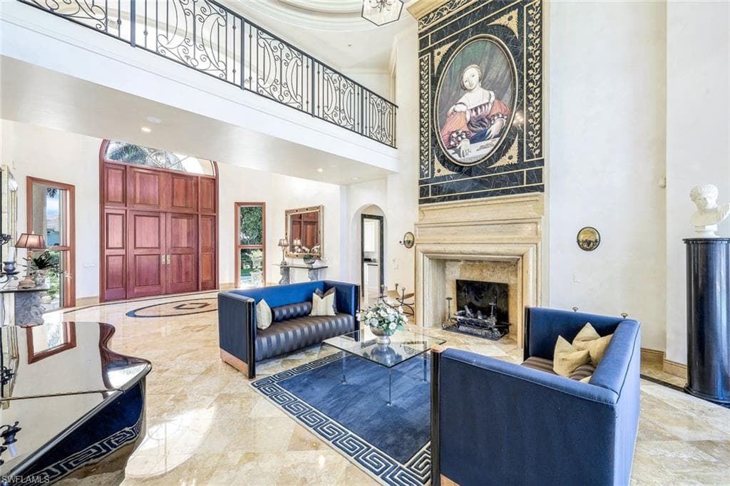 1030 Galleon DR-4