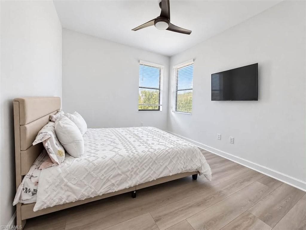 11035 Hanging Vine DR-13