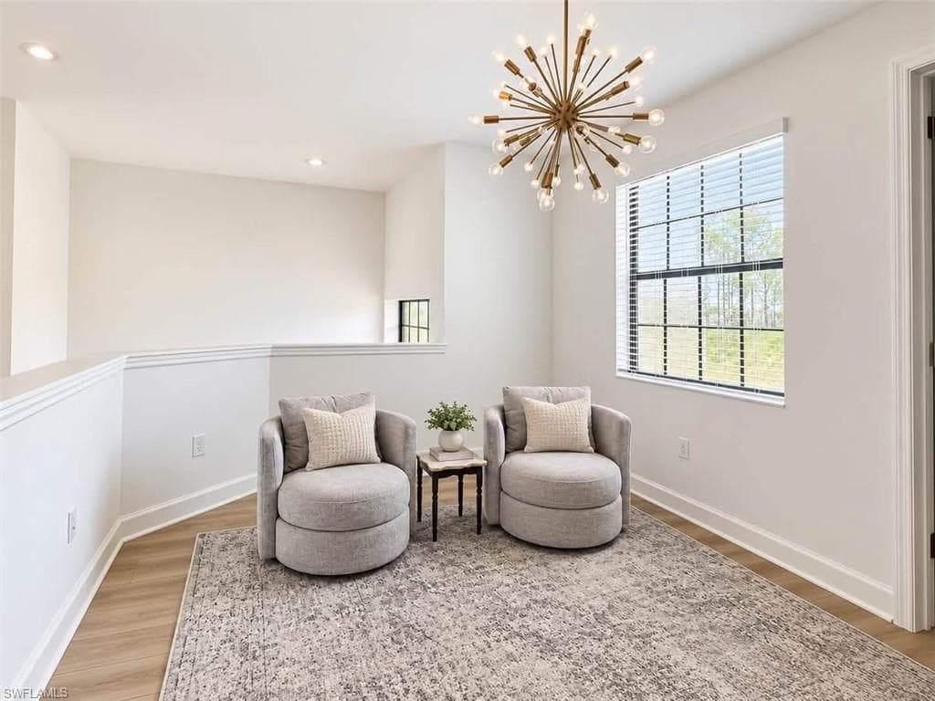 11035 Hanging Vine DR-19