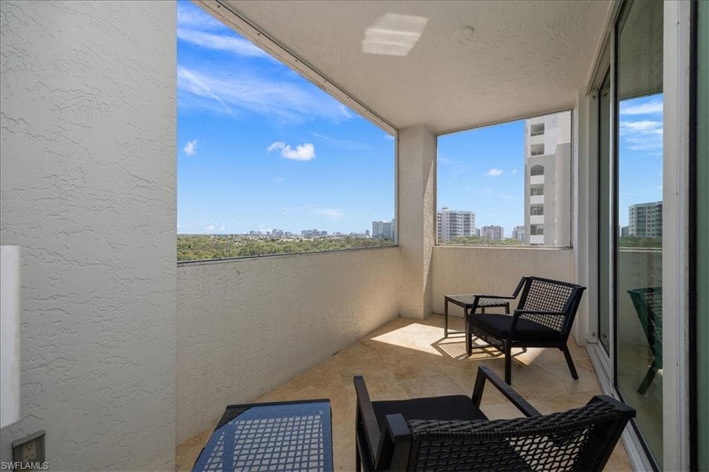 285 Grande WAY 706-23