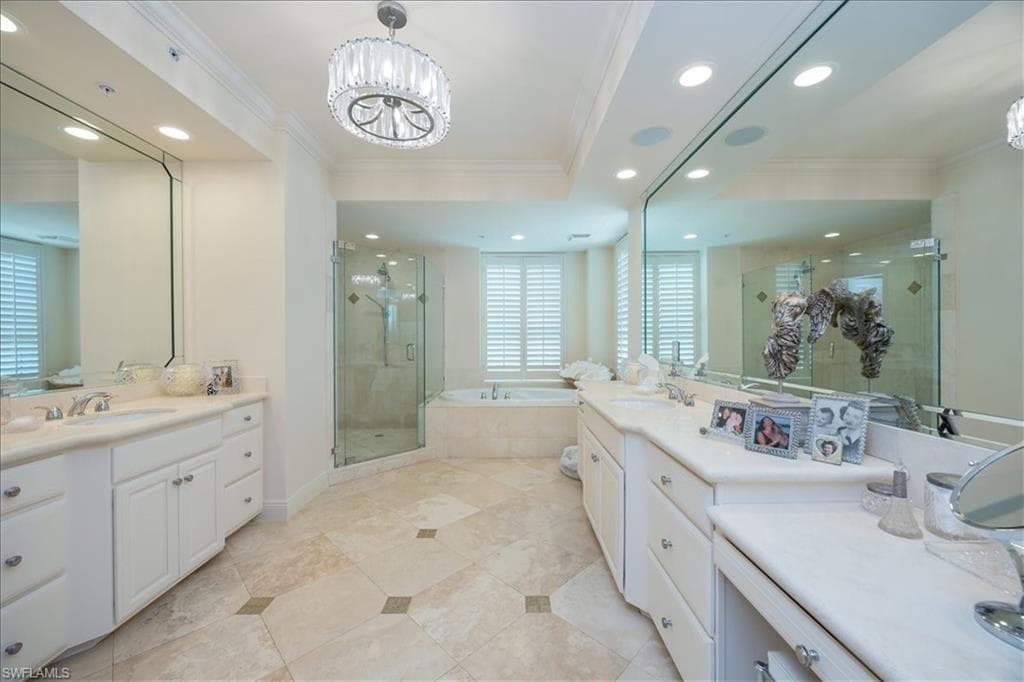 285 Grande WAY 706-17