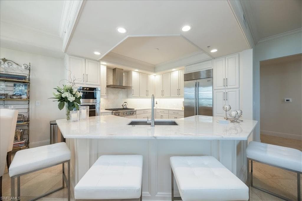 285 Grande WAY 706-7