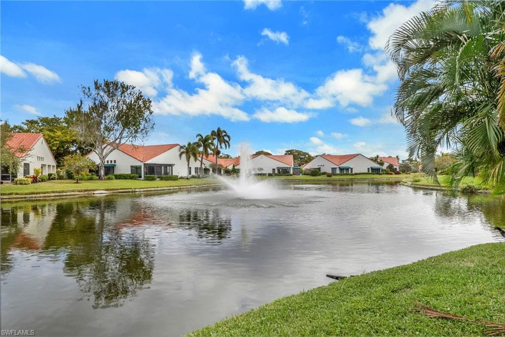 625 BEACHWALK CIR G203-50