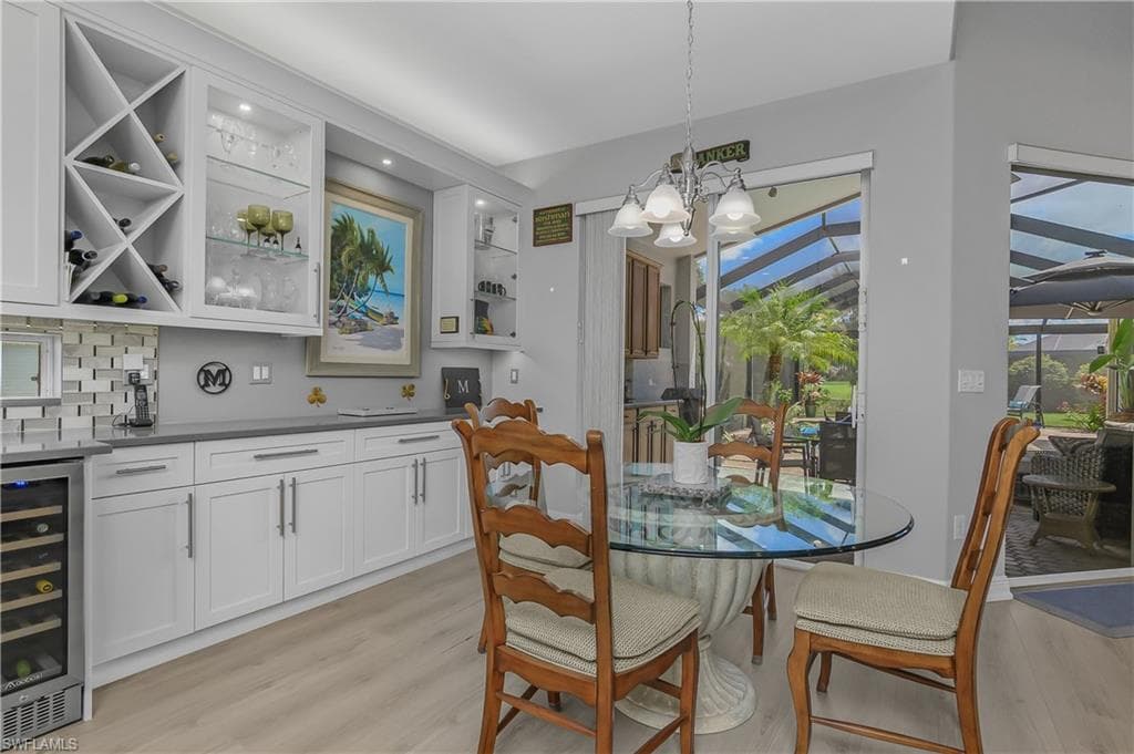 4904 Sedgewood LN-16