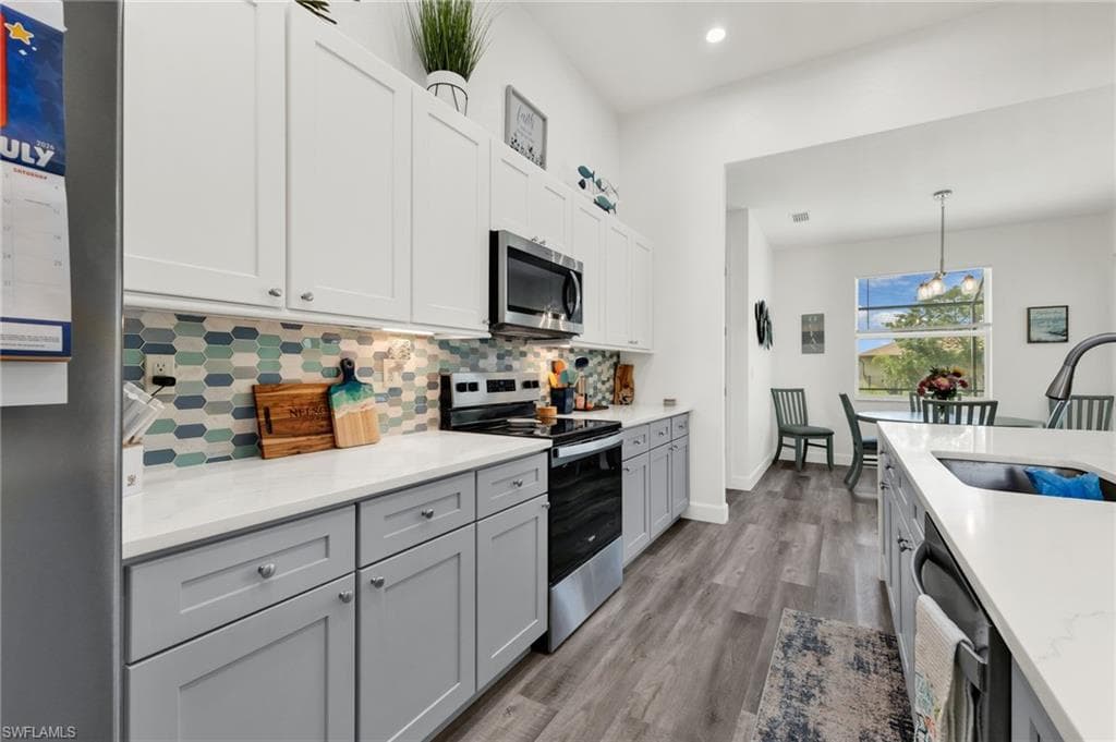 27233 Salta DR-22