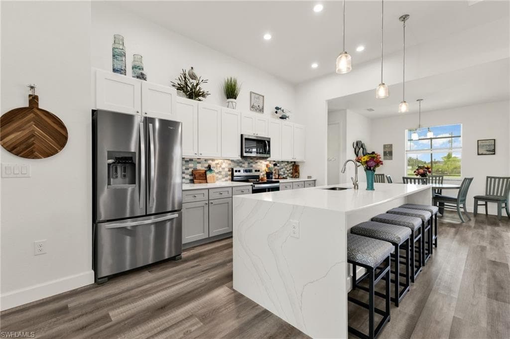 27233 Salta DR-29