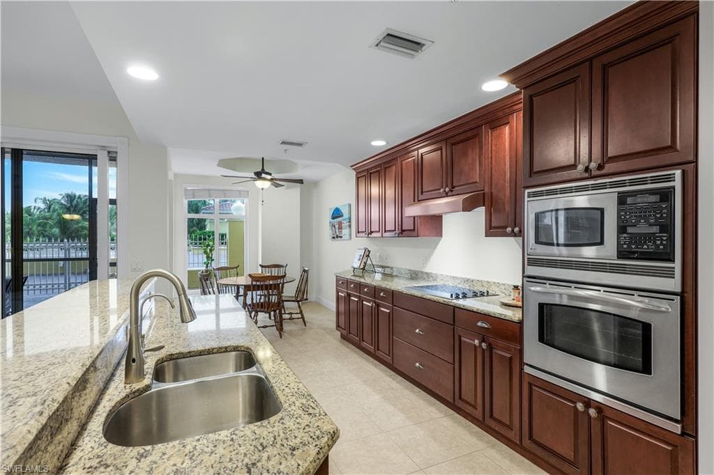 6081 Silver King BLVD 103-3
