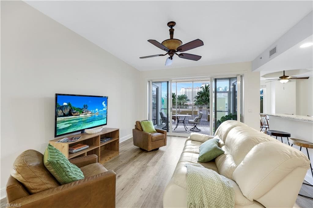 6081 Silver King BLVD 103-28