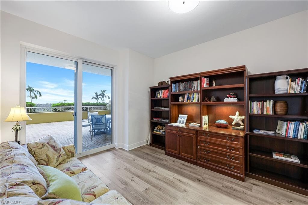 6081 Silver King BLVD 103-15