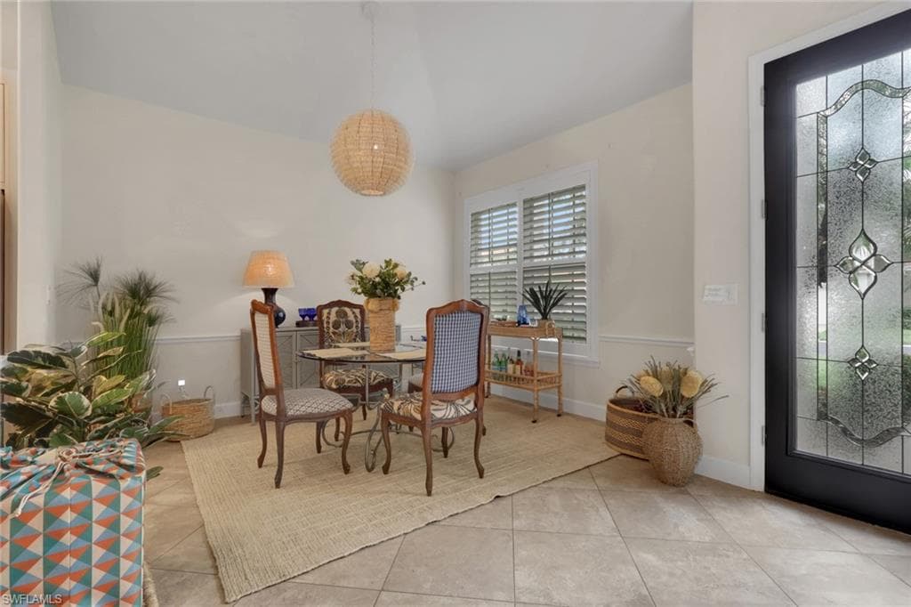 8816 Ventura WAY-2