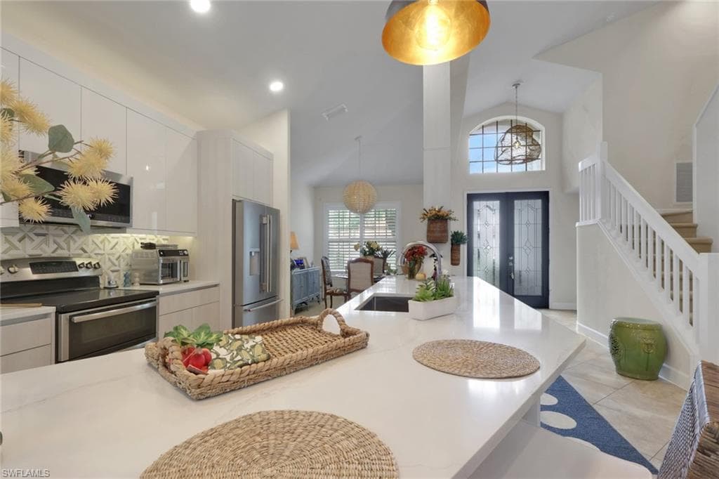 8816 Ventura WAY-6
