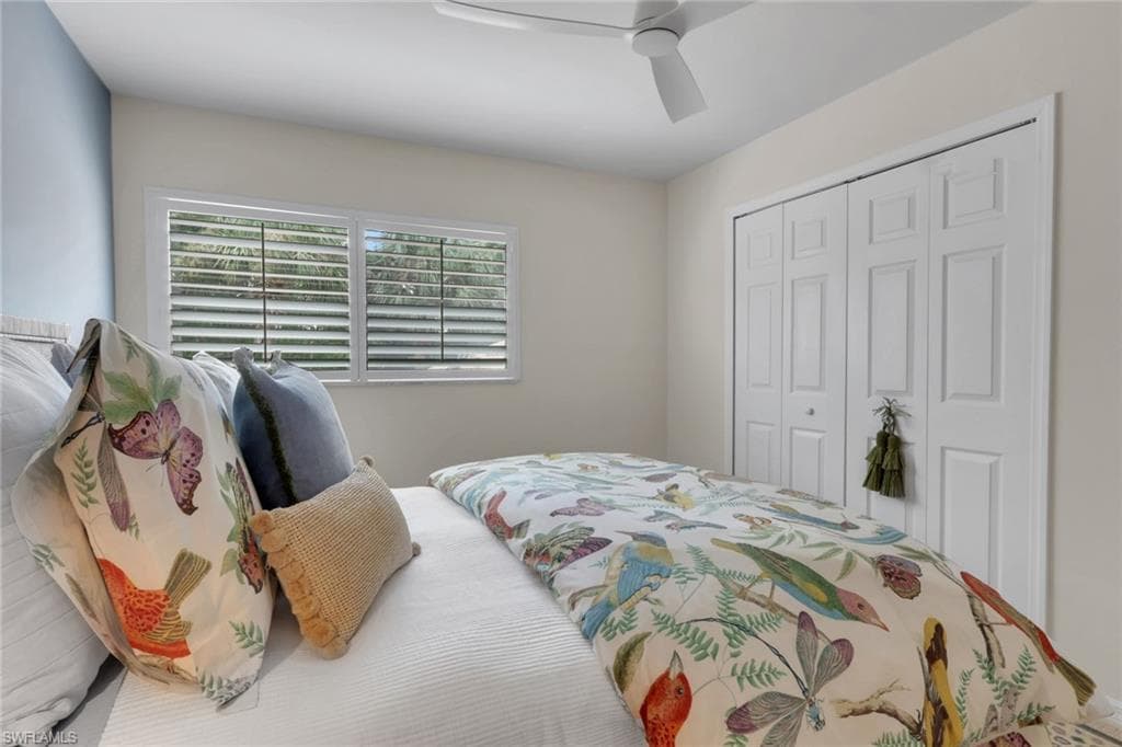 8816 Ventura WAY-33