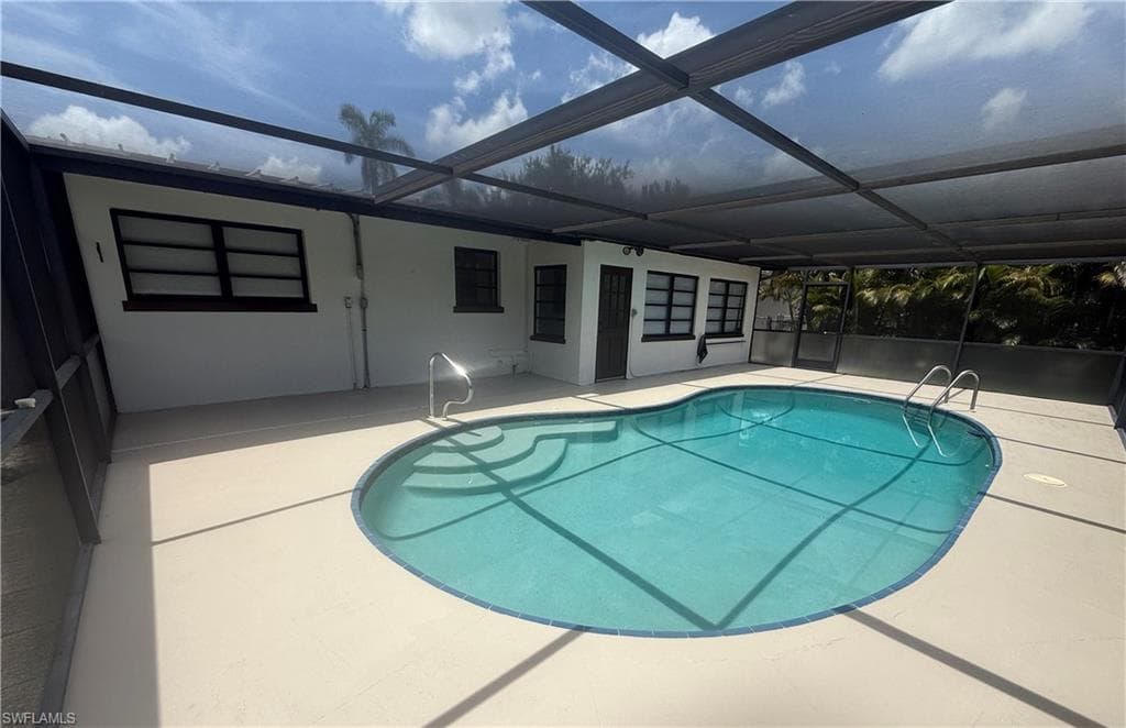 1575 Grace AVE-27
