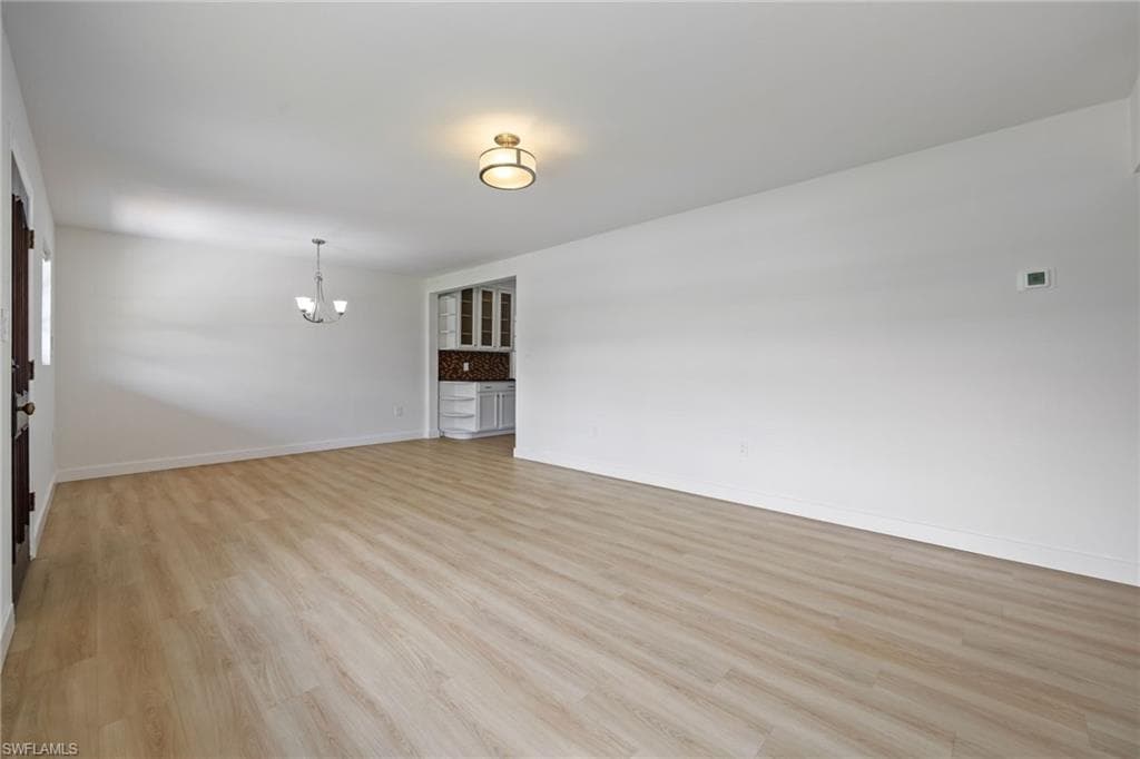 1575 Grace AVE-3