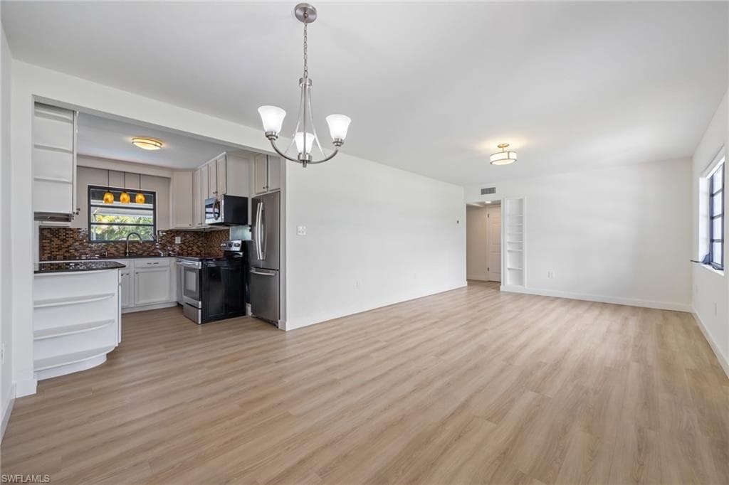 1575 Grace AVE-11
