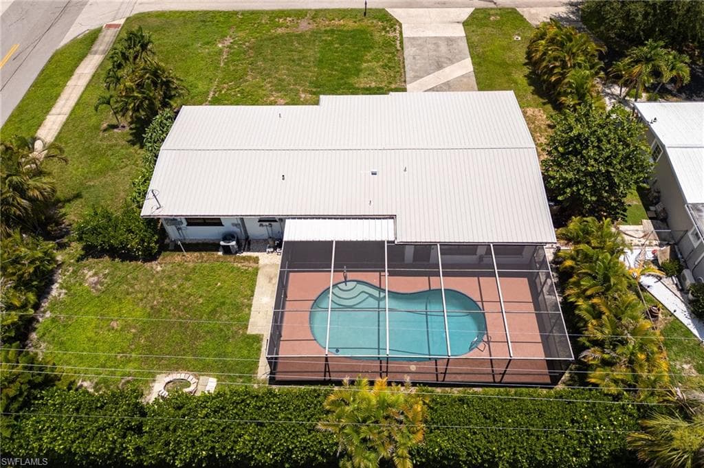 1575 Grace AVE-31